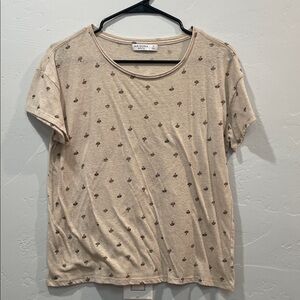 Arizona Jean Company Tan Patterned Short Sleeve Top